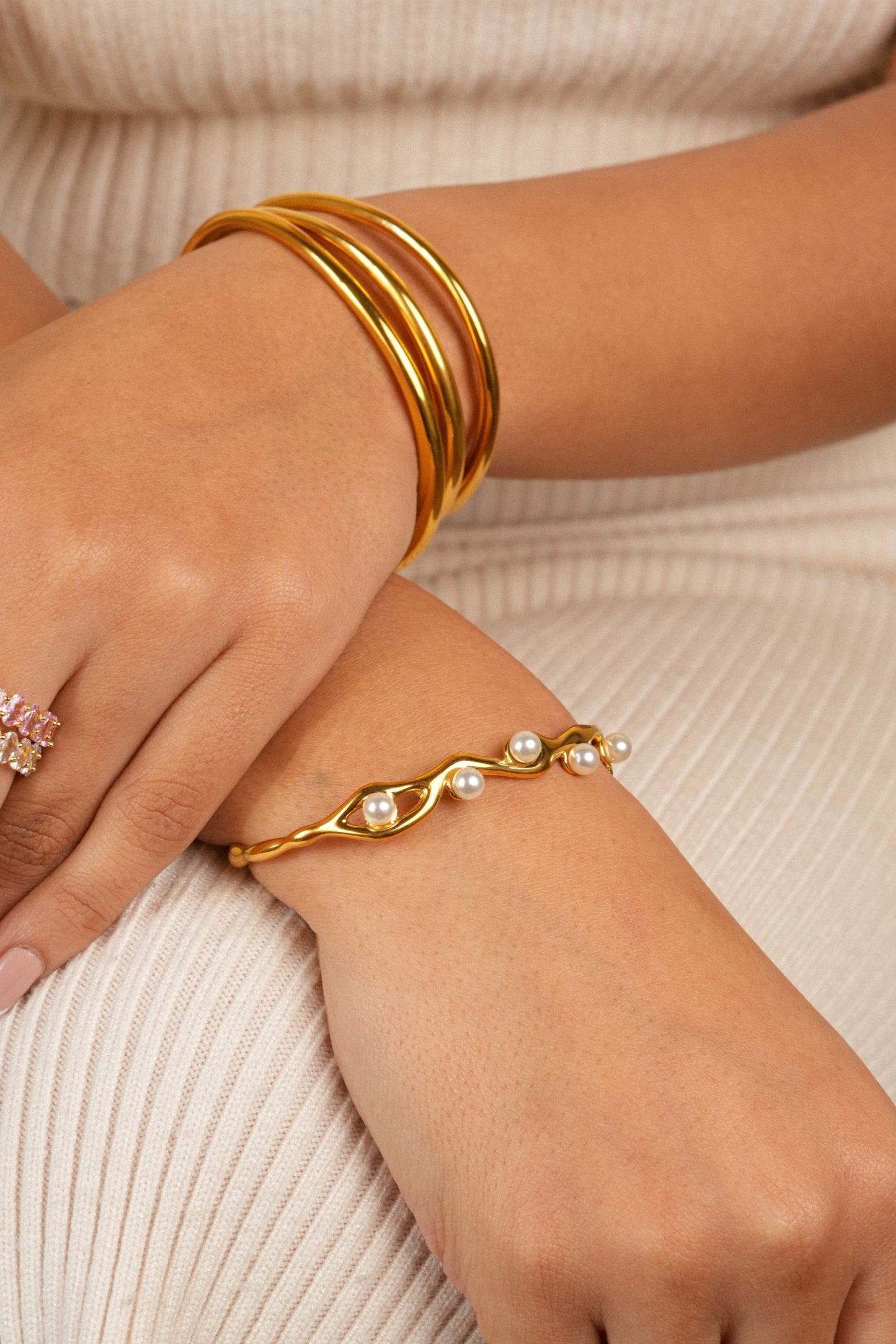 Pearl cuff bangle