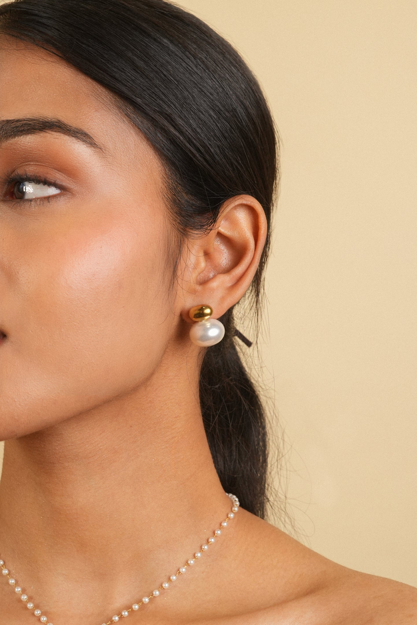 Pearl bubble studs