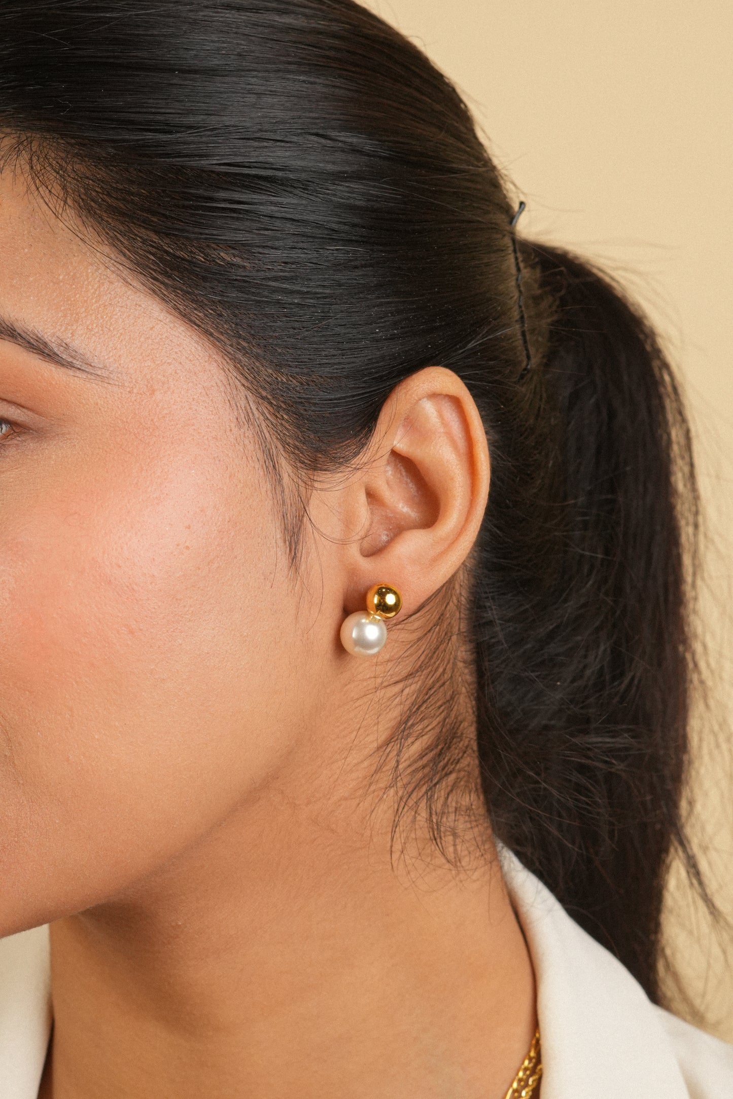 Mini pearl bubble earrings