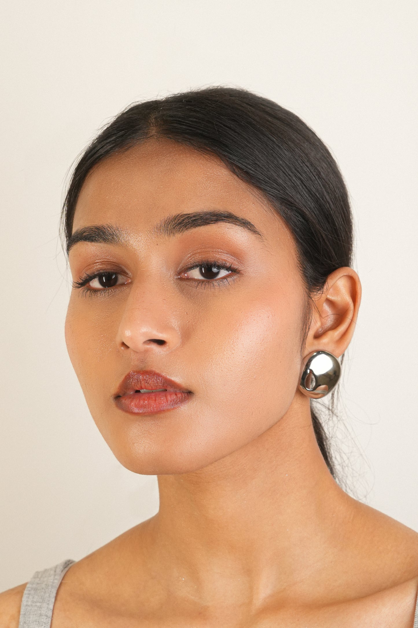 Sphere studs