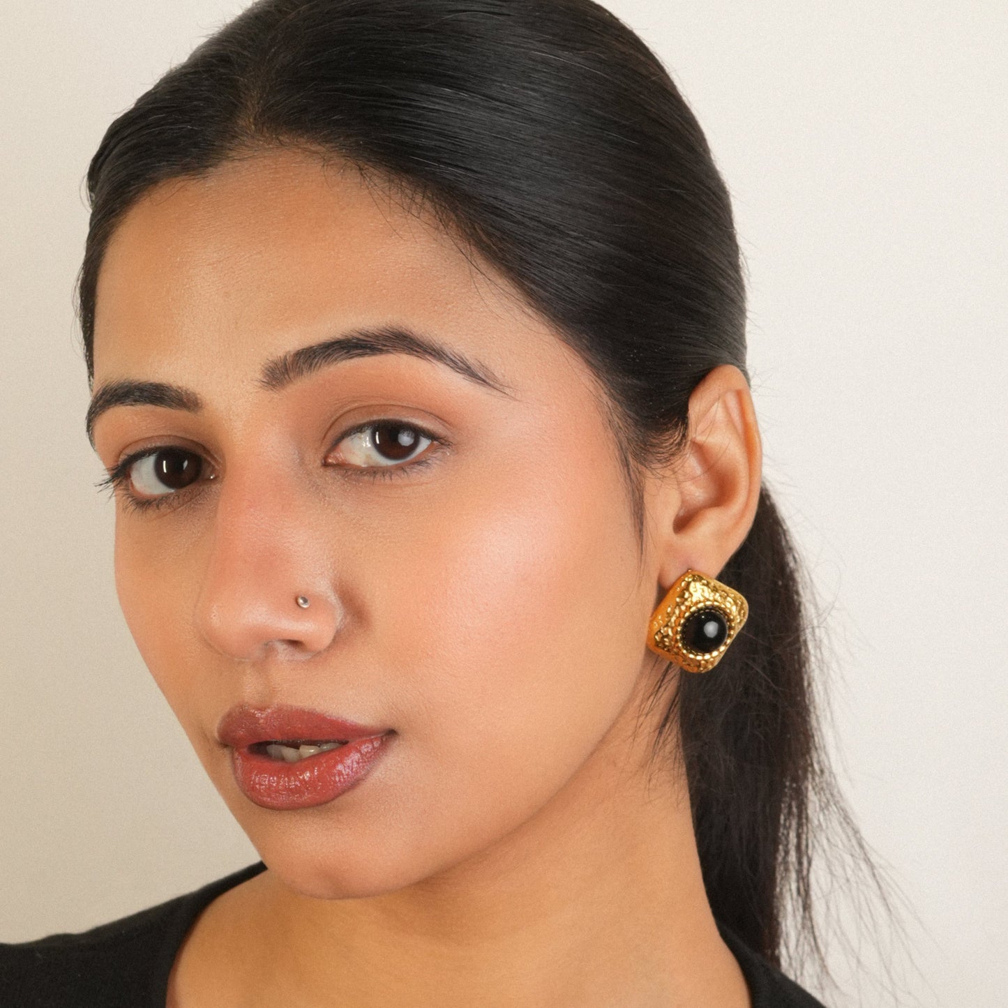 The Nisha stone studs