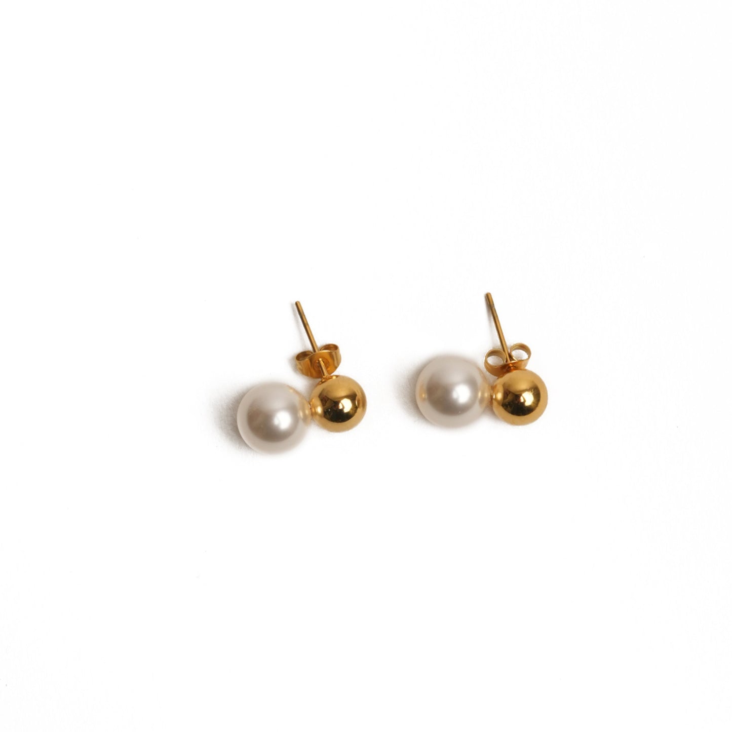 Mini pearl bubble earrings