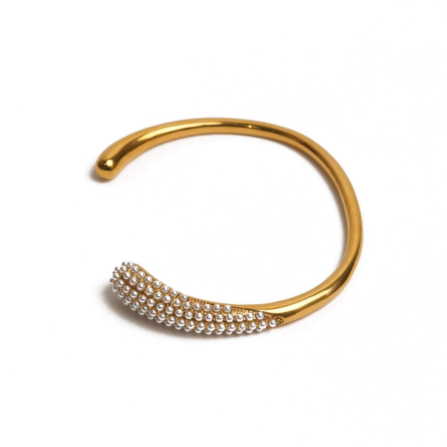 The pearl bangle