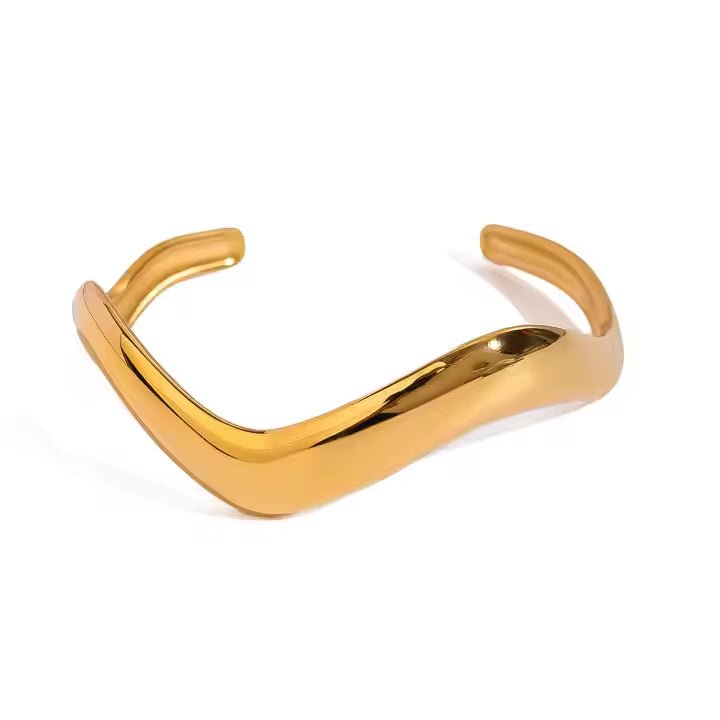The Zahra Cuff Bangle