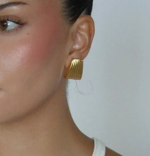 Sundust Stud Earrings