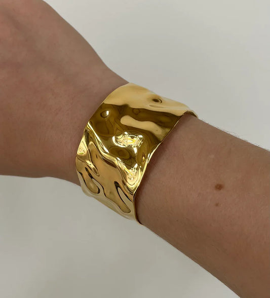Azura Hammered Cuff